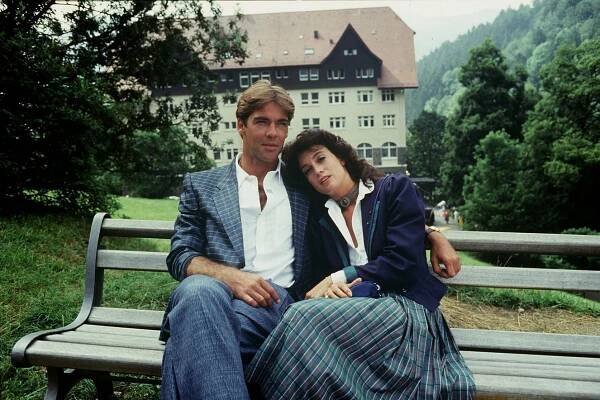 Die Schwarzwaldklinik - Auf Leben und Tod (S03E05) (1988)