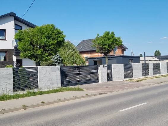 Ogrodzenia i okiennice – aluminium | Galeria zdjęć. Persiane - lamella