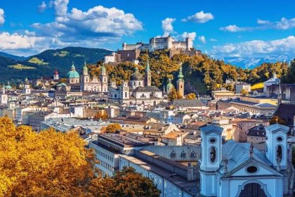Salzburg není jen Mozartovo rodiště. Najdete v něm hned dva honosné zámky - JenProCestovatele
