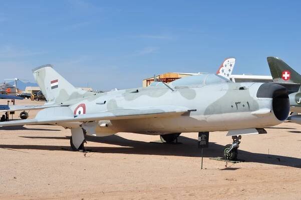 Shenyang J-6 – Wikipedie