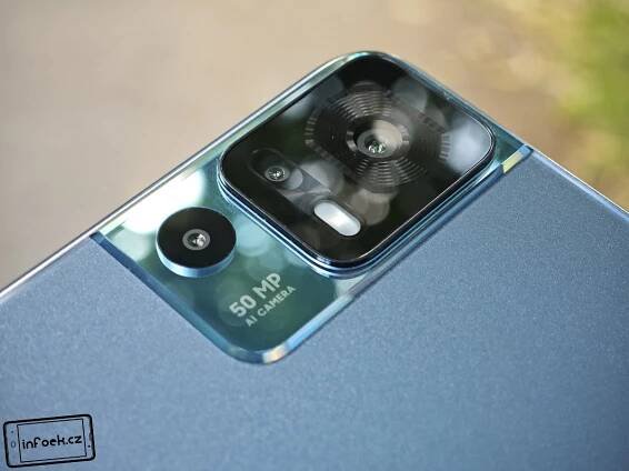 RECENZE: TCL 40 SE – pod 4 500 Kč nabízí stereo, 6/256 GB a NFC – Infoek.cz