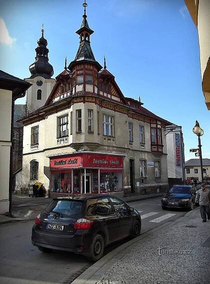 Rožnov pod Radhoštěm -… - Ulice | Turistika.cz