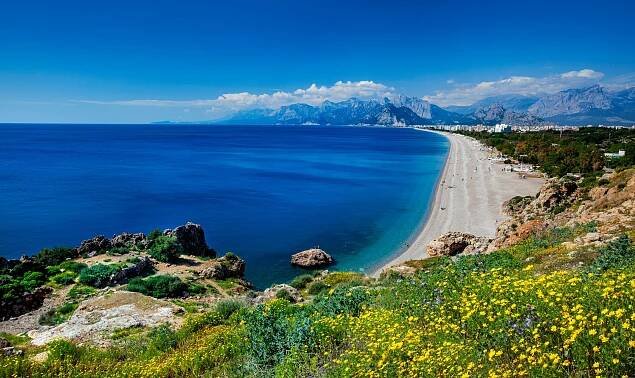 Turkey Konyaalti beach
