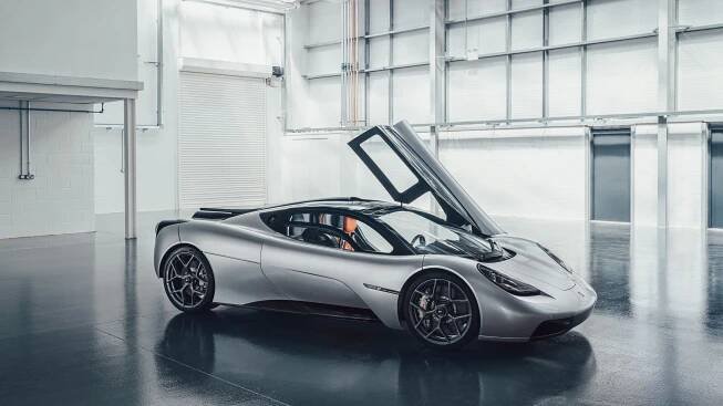 Nový král supersportů. Co dělá z T.50 nejlepší sportovní auto na světě?