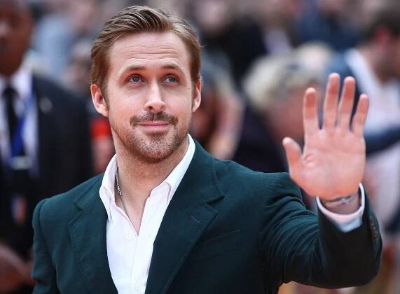 Adam Sandler, Ryan Gosling i bývalka Bena Afflecka: Praha se zaplnila hollywoodskými hvězdami!