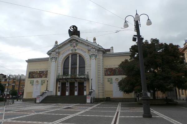 Východočeské divadlo Pardubice foto 1