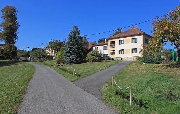 Kvítkovice (Mírová pod Kozákovem)