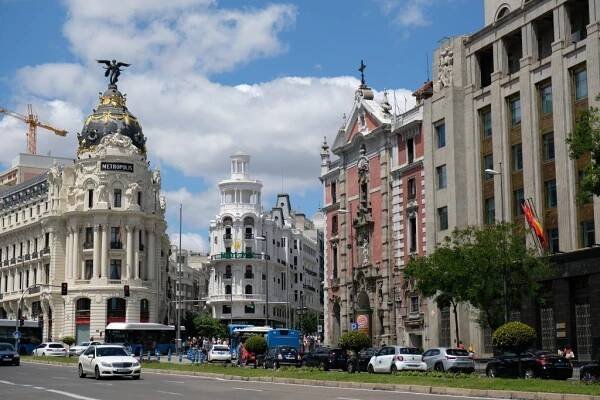 Metrópolis de Madrid