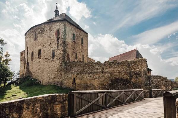 Hrad Točník