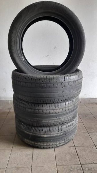 Letní pneu 235/50 R19