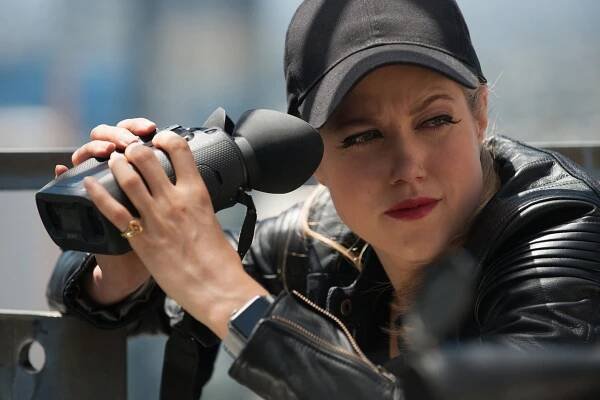 Hráč - L.A. Takedown - Z filmu - Charity Wakefield