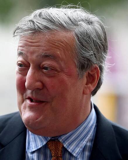 British actor Stephen Fry looks forward to Austrian election as new voter