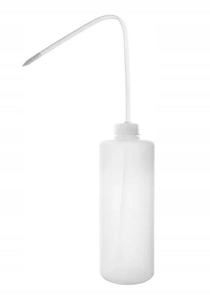 Tryska bodový oplachovač dávkovač tekutin, měkká plastová, LDPE, 750 ml