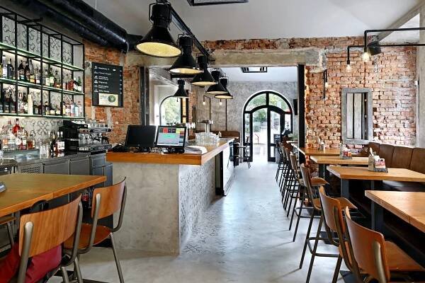 Restaurace Kravín: Tradice a Plzeňské pivo na Vinohradech