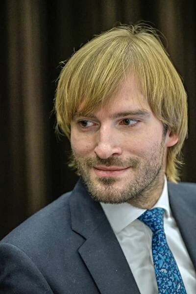 Adam Vojtěch opět ministrem zdravotnictví – LKS časopis
