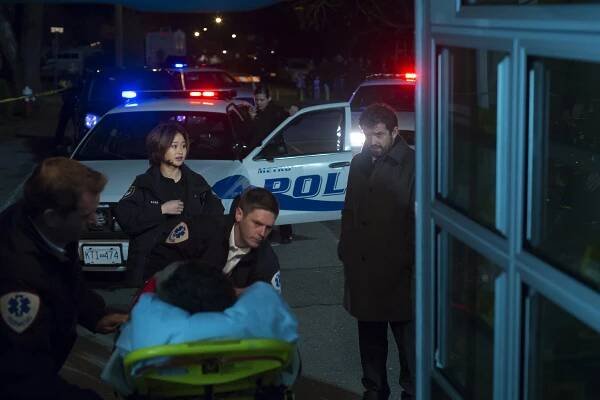 Motiv - Andělé se špinavýma rukama - Z filmu - Valerie Tian, Louis Ferreira