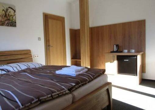 Penzion 65, Bílá Třemešná | Hotel.cz