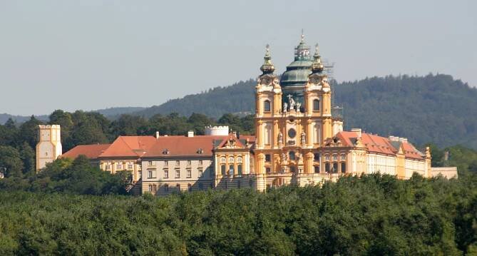 Navštivte krásné údolí Wachau. Z Česka je to kousek a moc hezčích v Evropě není