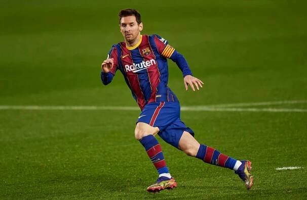 Messi PSG Running Wallpaper