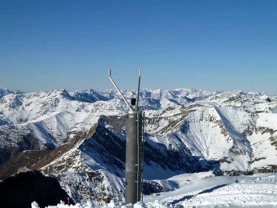 Permanently installed snow-making machine