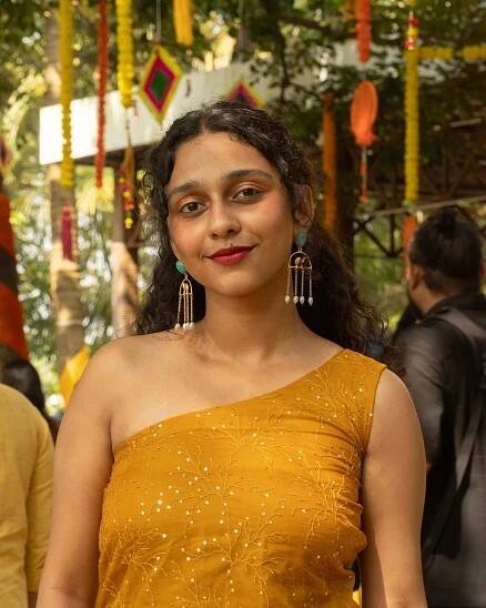 Noila Francy: Actress, Anchor, and Model Making Waves in Malayalam Cinema 43