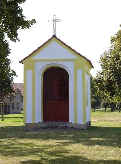 Kaplička  Panny Marie - Lužec nad Cidlinou (kaplička)