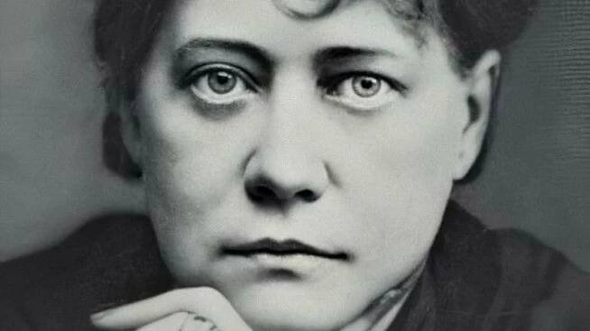 Helena Petrovna Blavatská: Jedni věří, že byla mocnou okultistkou. Druzí tvrdí, že šlo o podvod - Médium.cz