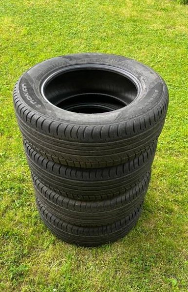 Letní pneu Nokian 215/65 R16 4ks