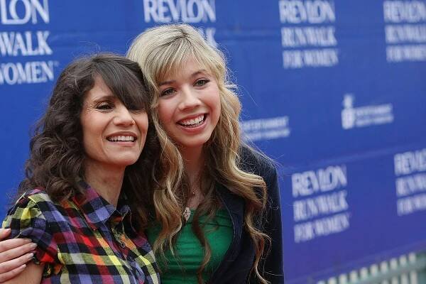 Jennette McCurdy facts 