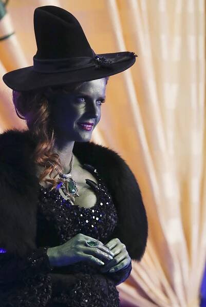 Bylo, nebylo - Naše hniloba - Z filmu - Rebecca Mader