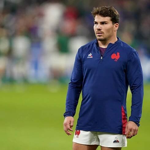 Antoine Dupont ‘surprised’ by England rule that prevents him facing Toulouse team-mate