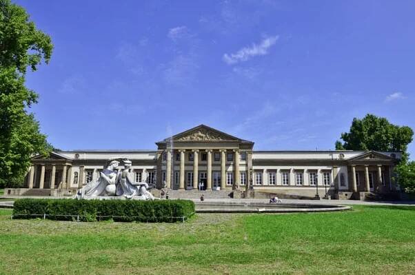 Rosensteinský palác ve Stuttgartu