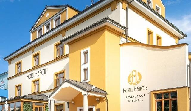 HOTEL ABÁCIE & WELLNESS VALŠSKÉ MEZIŘÍČÍ - Prices & Reviews (Valasske Mezirici, Czech Republic)