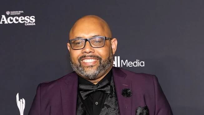‘The Office’ Alum Anthony Q. Farrell Boards Cricket Comedy ‘Strikers’ as Showrunner (Exclusive)