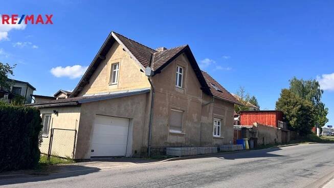Prodej rodinného domu 5+1 s garáží, pozemek 527m2, obrázek č. 2