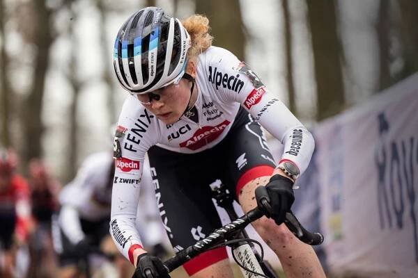UCI GP Adrie van der Poel 2022 - Womens — snobici.cc