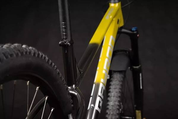 Qayron Spyro MK3 5 29" Mustard/Black 2024 M