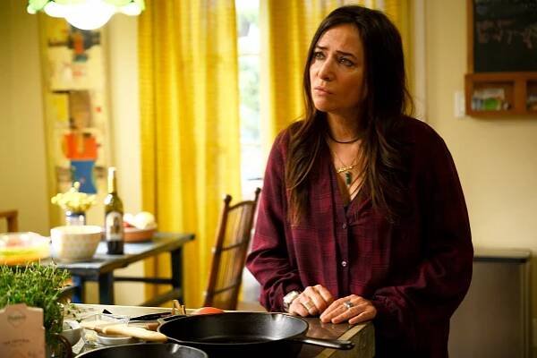 Bude líp - Father's Day - Z filmu - Pamela Adlon