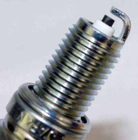 Set of 2 Genuine NGK 3481 Nickel Spark Plug DCPR6E Solid Tip - Image 5