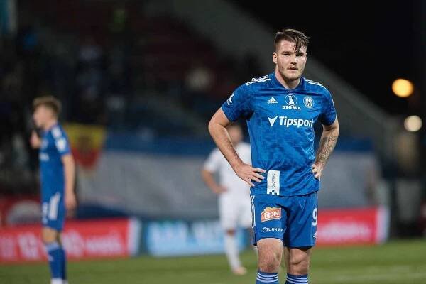 Fotbalisté Sigmy prohráli se Slováckem 0:3.