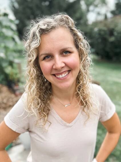 Staff Page - Amanda DeWitt — Midwest Dance Collective 