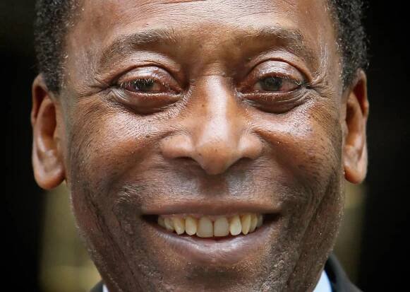 Diskuze: Pelé po měsíci opustil | nastartu.cz 