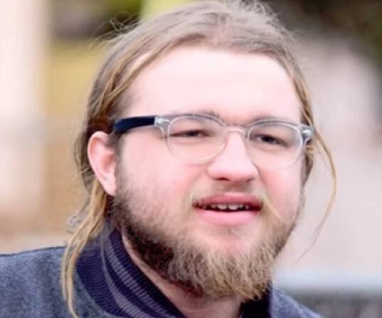 Angus T. Jones Biography - Facts, Childhood, Family Life & Achievements