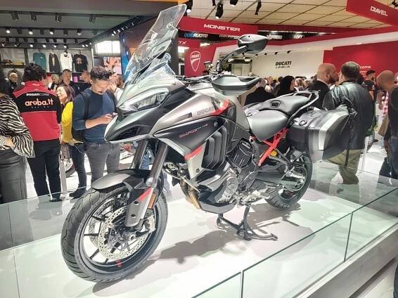 DMOTO | Moto novinky pro sezónu 2024 z EICMA Milano