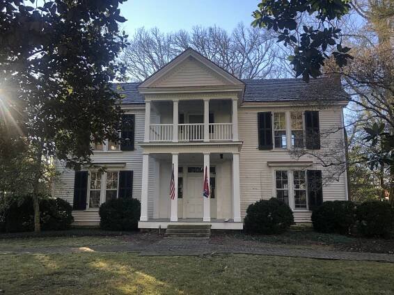 Antebellum House: The Thomas Brown House