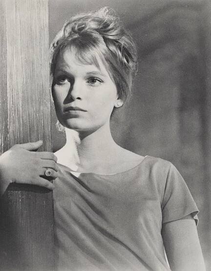 Mia Farrow - Wikipedia