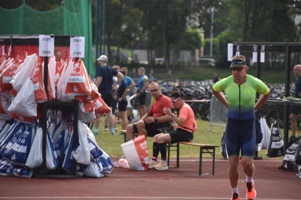 Slavný triatlonový závod Ironman 70.3 se vrací do Hradce