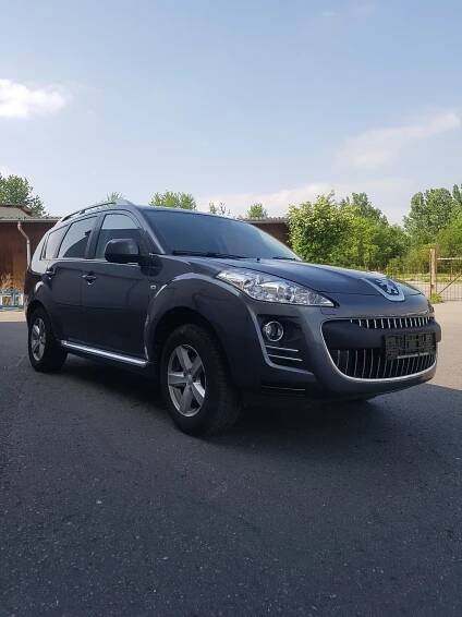 Auto - Auta z dovozu | Nabídka vozů | Peugeot 4007 7míst Sport benzín 125kw