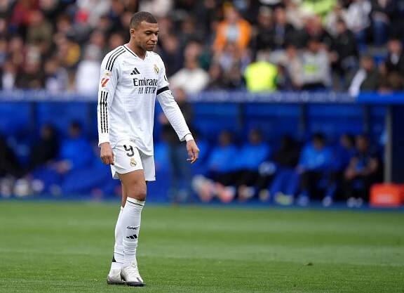 Official: Real Madrid squad list to face RB Salzburg - still no Mbappe - Madrid Universal