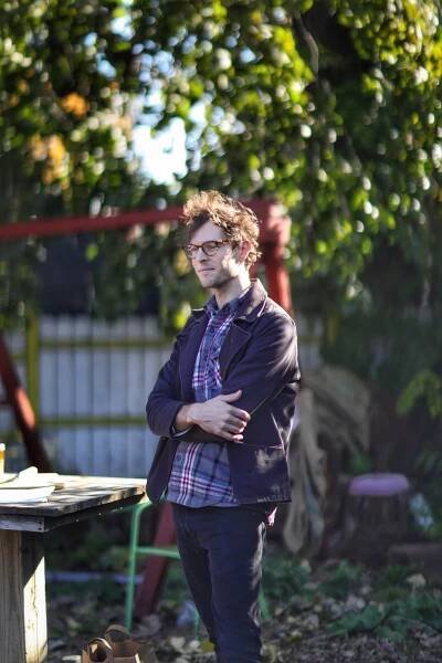 Hello! I’m Alex, founder of First Curve Apothecary and Greenspell Organization, and community herbalist based in Chicago, IL.